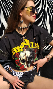 Guns and Roses crop