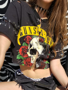 Guns and Roses crop